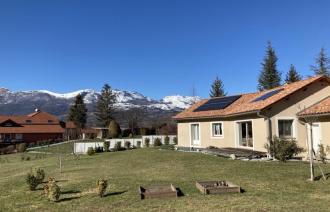 Installation de panneaux solaires photovoltaïques 3 kWc avec batteries à Gap (05)